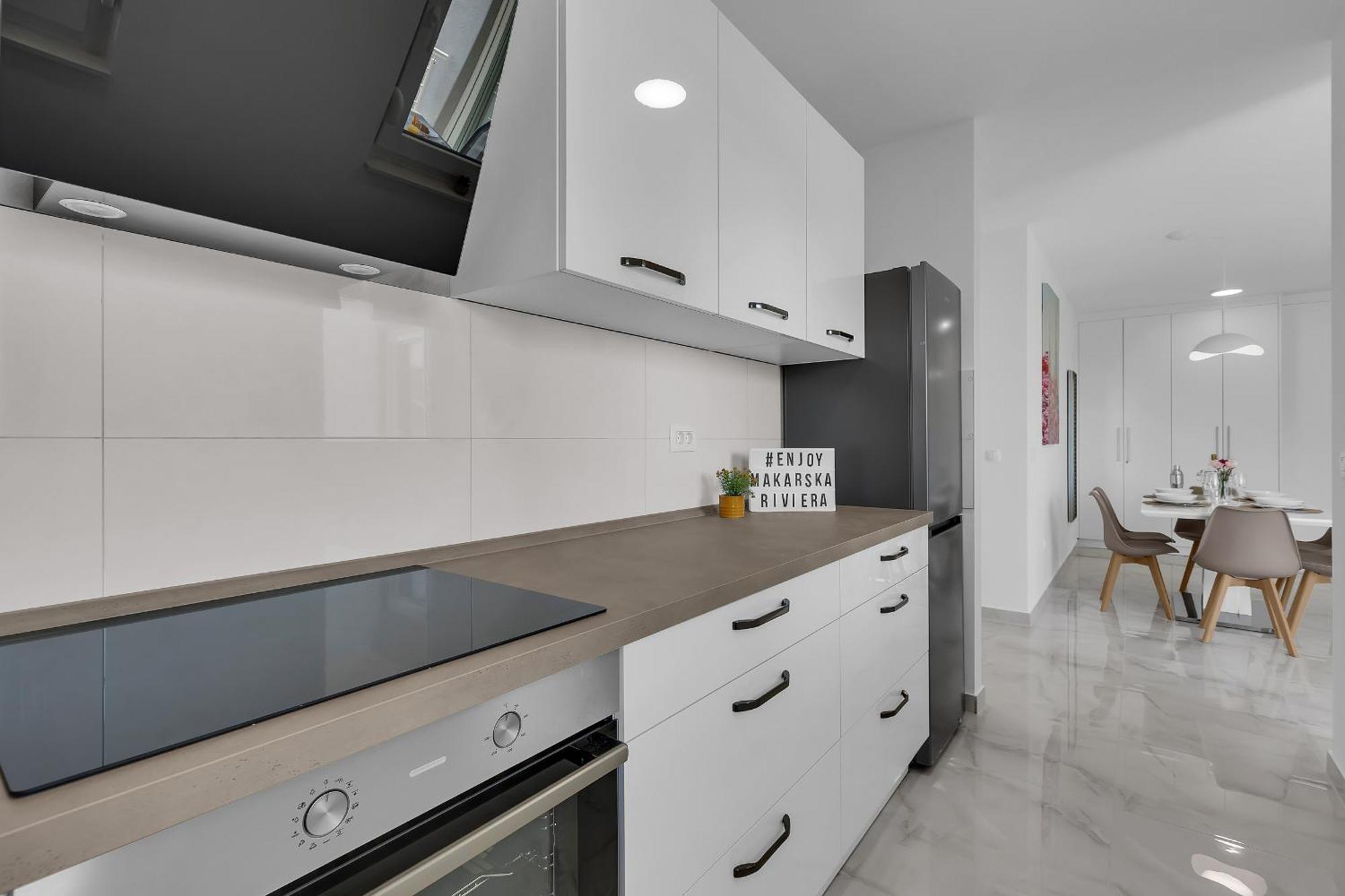 Apartment Luxurious And Bright With Sea And Mountain View Makarska
